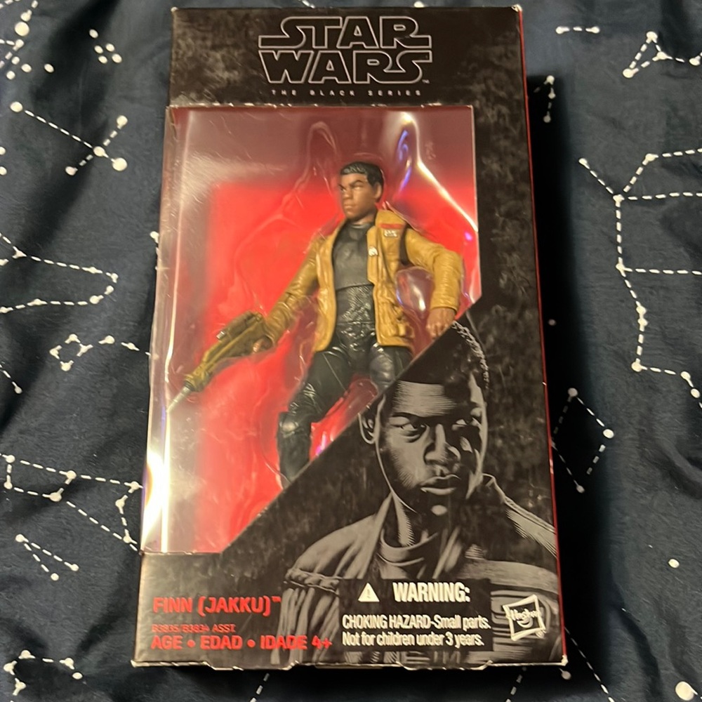 New in Box Star Wars Black Series Jakku Finn Figure